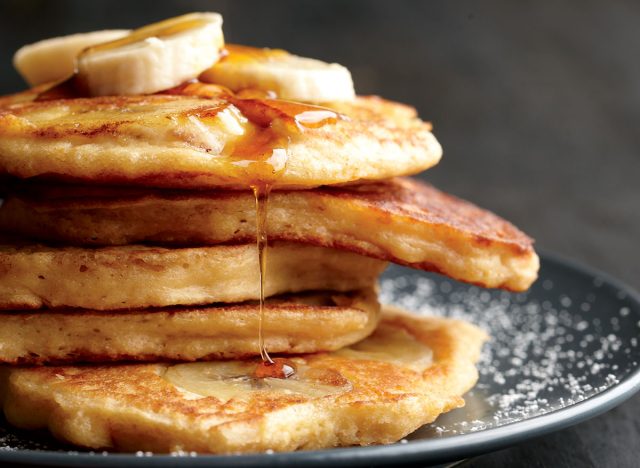 Healthy banana pancakes