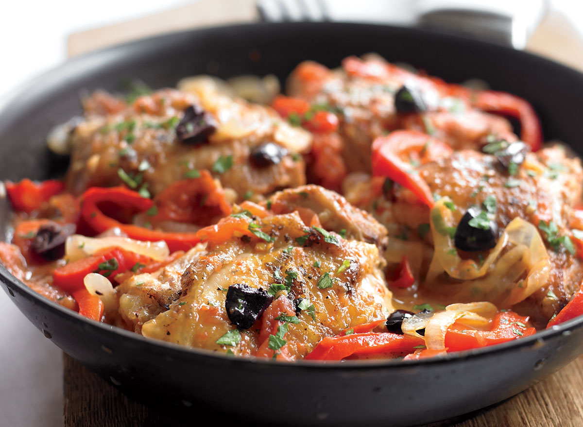 Healthy chicken cacciatore