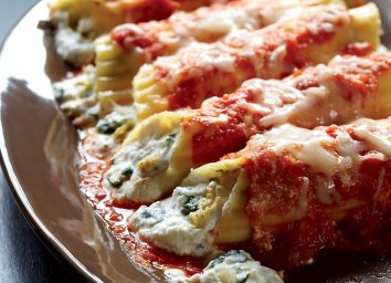 Spinach-artichoke ￼￼tomato sauce manicotti with spicy